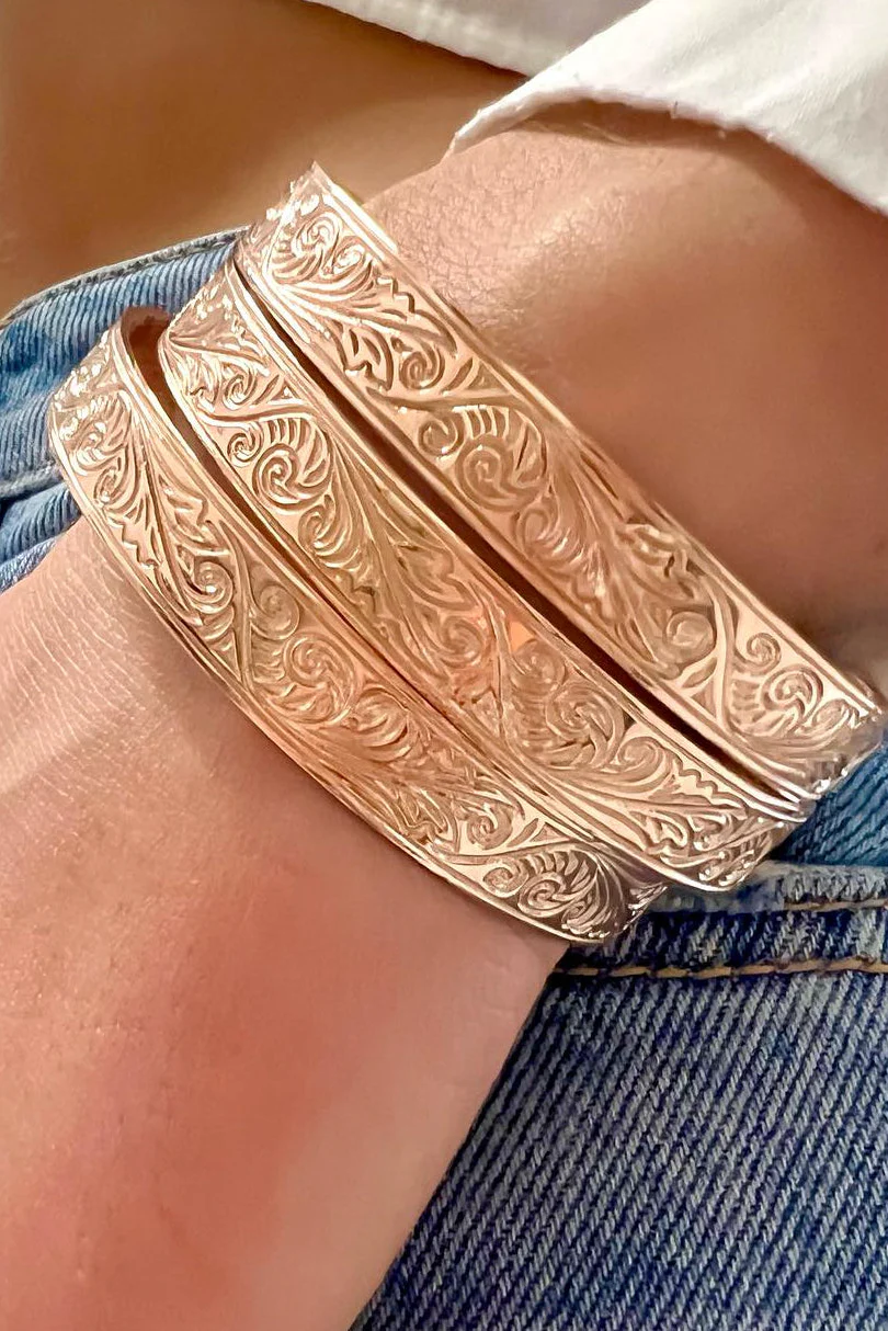 Gold Carved Bangle - Image 4